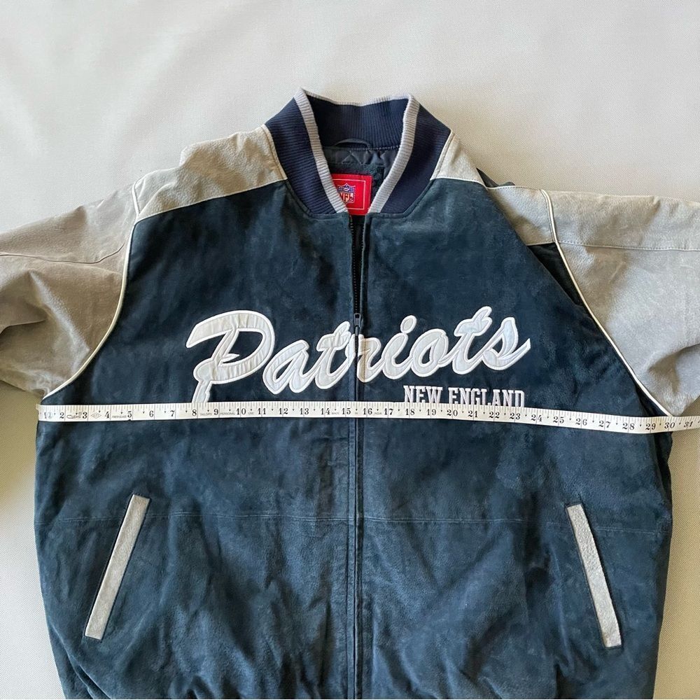 NFL Patriots Football Vintage Genuine Suede Leather Bomber Jacket EUC Men’s XXL - Picture 3 of 15